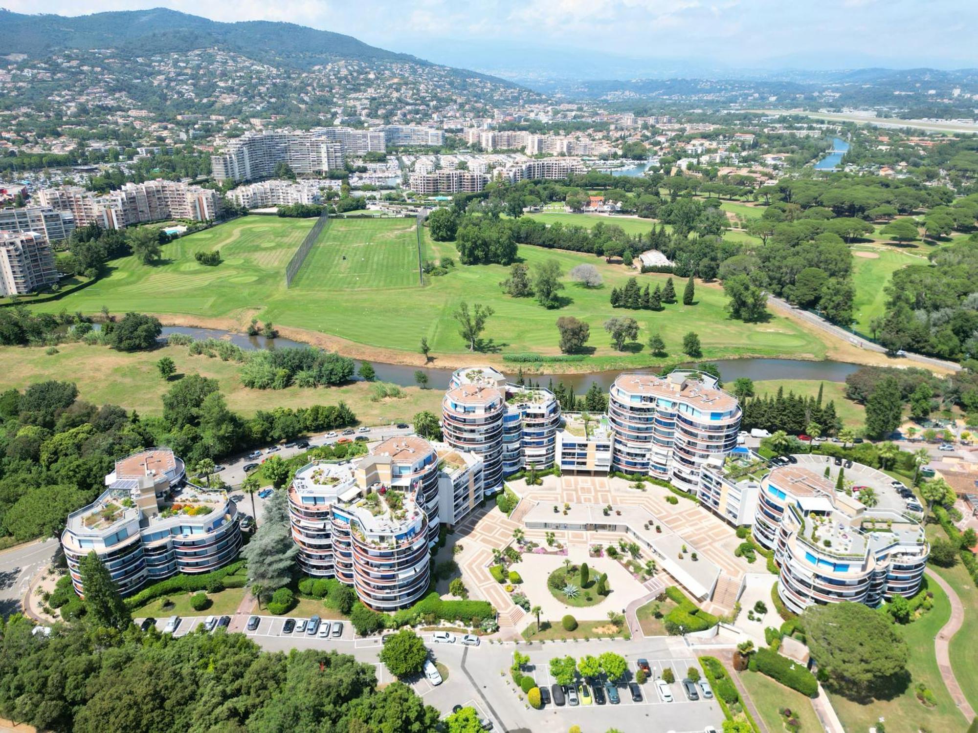 Résidence Islette Du Riou Avec Piscine By Palmazur